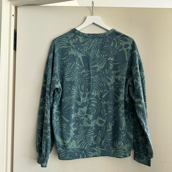 Sundry Tropical Sweatshirt in Spruce - Picture 5 of 7